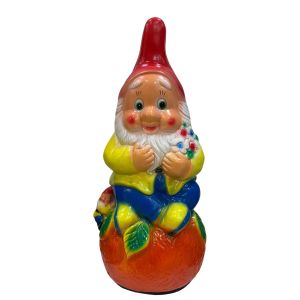 Фигура садовая гипс Гном на апельсине 550*260 мм