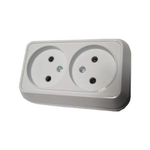 Розетка 2ОП б/з белый накладная Makel