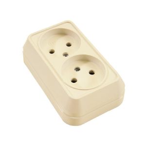 Розетка 2ОП б/з кремовая накладная Makel