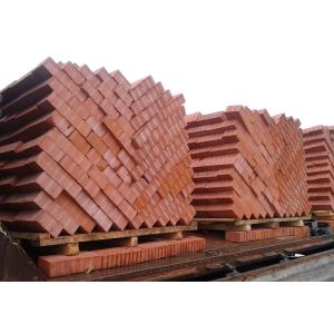 Кирпич строительный полнотелый М-150 250х120х65 мм 400 шт на паллете