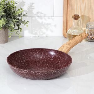 Сковорода кованая Magistro Natural Brown,d=24 см,ручка soft-touch,антипригарное покрытие,индукция