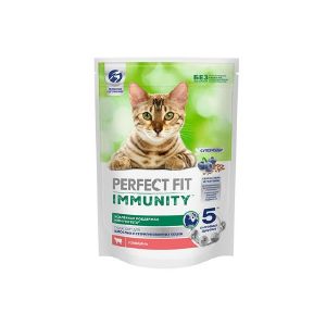 Сухой корм PERFECT FIT Immunity для домашних кошек с говядиной 580 г