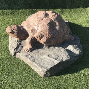 Камень искусственный d-85 см Морская Черепаха Янтарный гранит